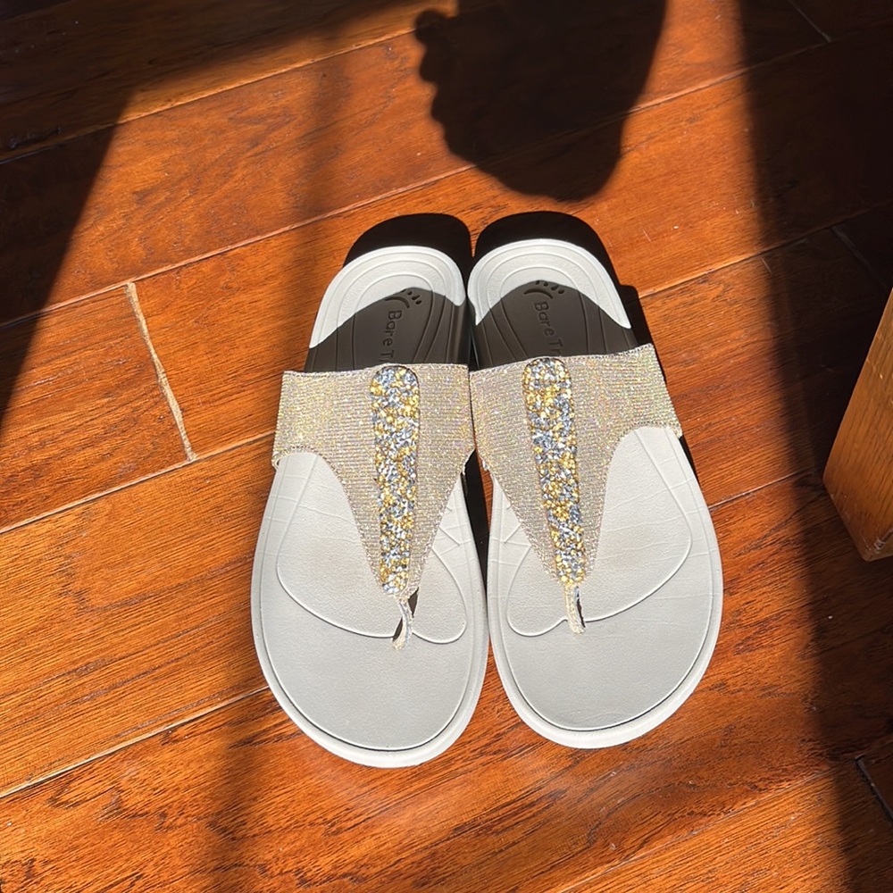 Bare Traps Bare Flips - image 5